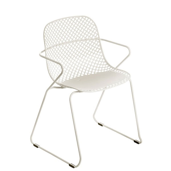 Ramatuelle '73 Arm Chair by Grosfillex - Image 3